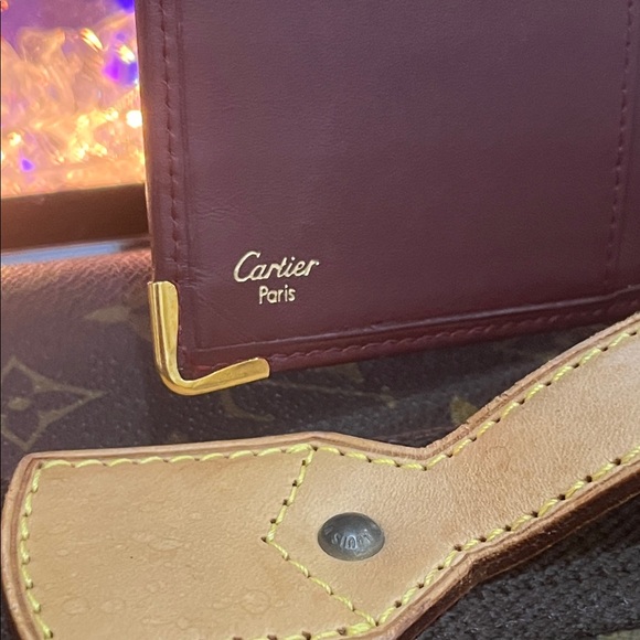Cartier Burgandy Leather Wallet with Gold Accent - Picture 5 of 15